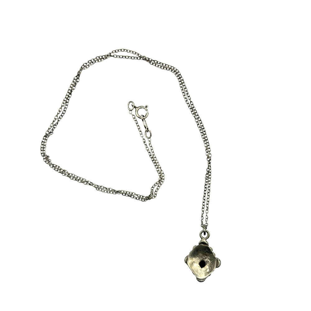 Vintage Carnelian Pendant Silver Necklace