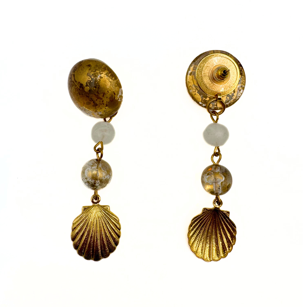 Vintage Gold Shell Drop Earrings