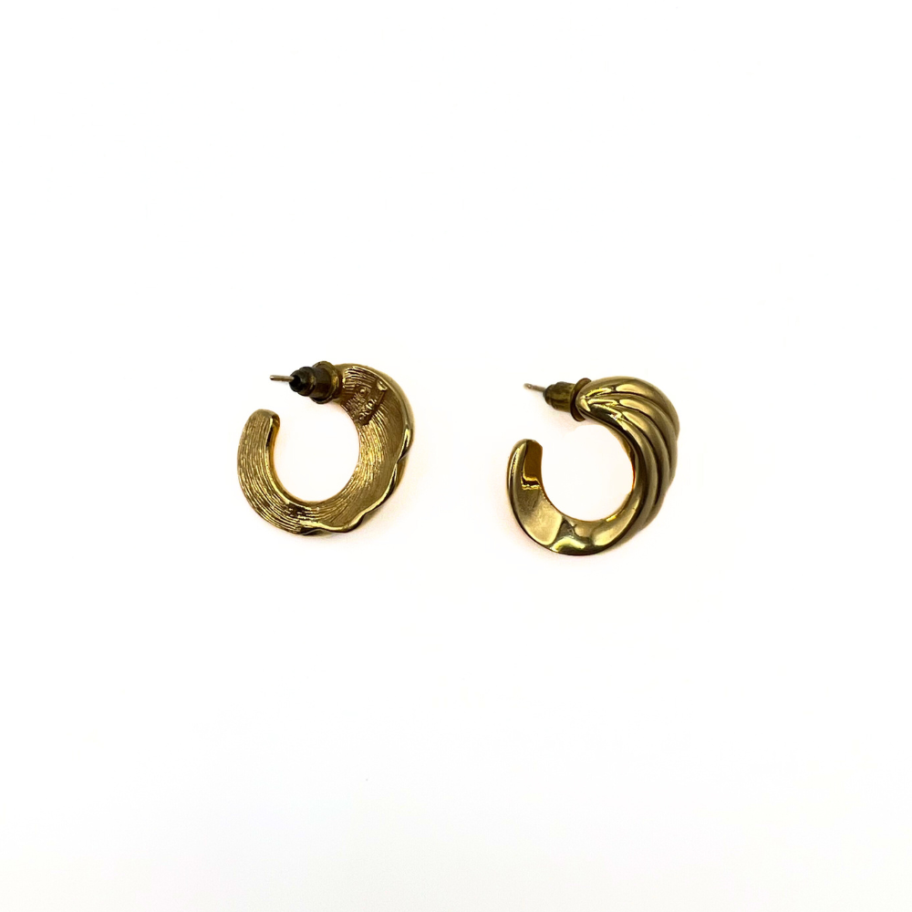Vintage Gold Wave Hoop Earrings