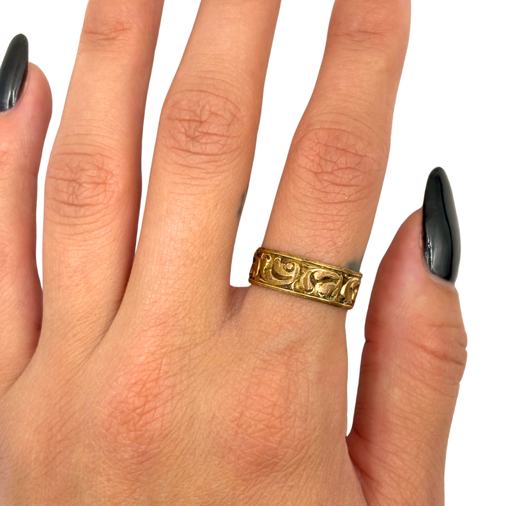 Gold Scroll Ring
