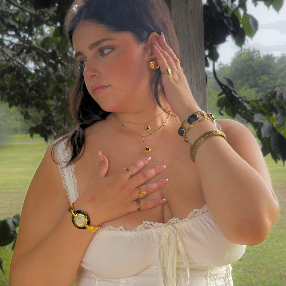 Black Cabochon Link Bracelet